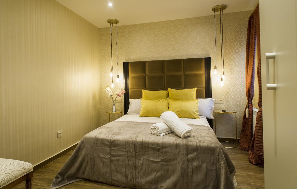 Rent Apartments Salamanca Isidro Segovia Exterior foto